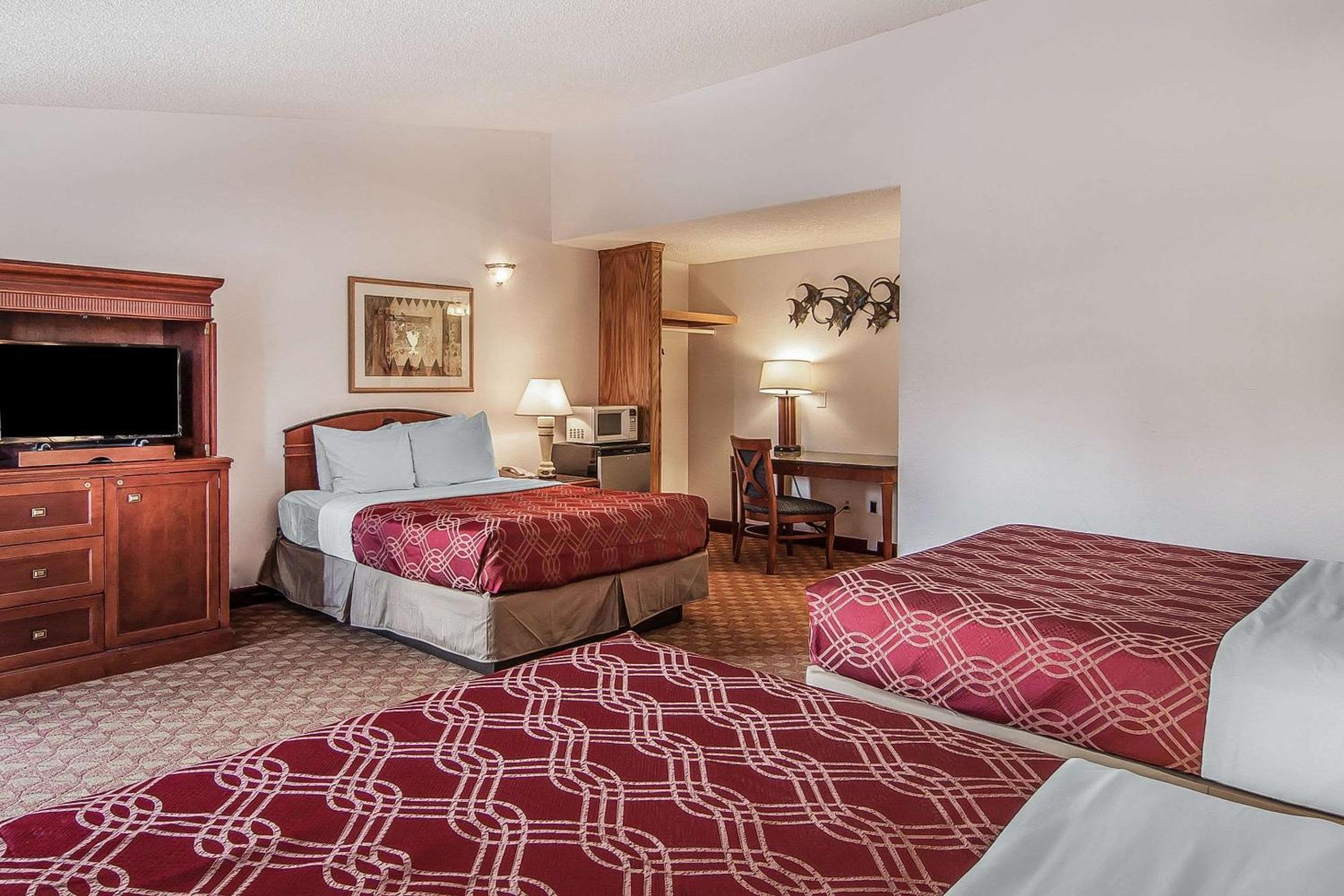 Econo Lodge Inn & Suites Madras Zewnętrze zdjęcie